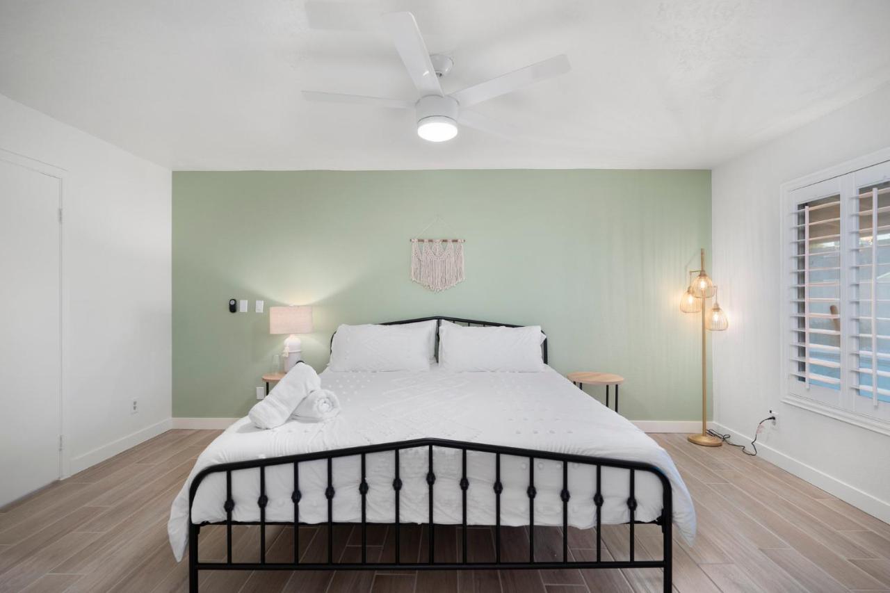 Large Pool With Diving Board, Remodeled 3Bdrm, Near State Farm Stdm And More! Peoria Exterior foto